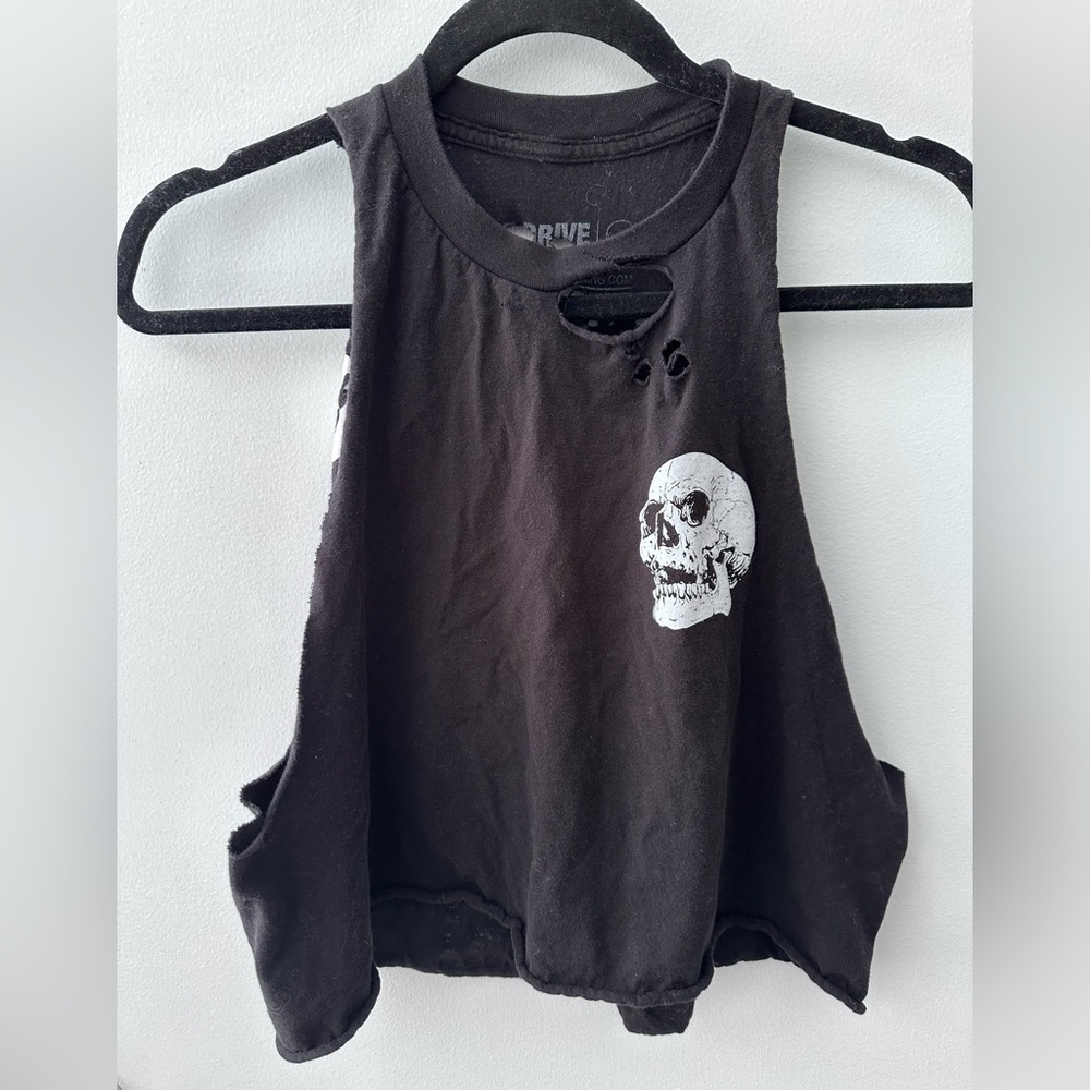 Cropped Tee
